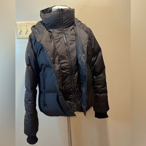 The North Face  Puffer Jacket Women Sz M